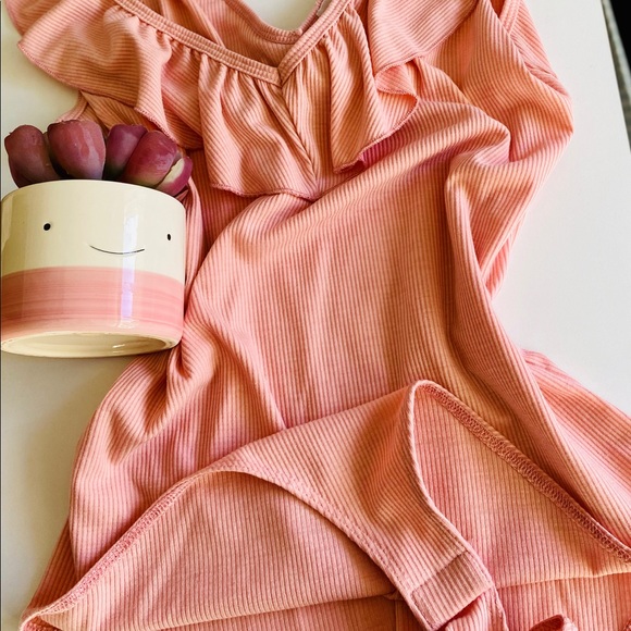 90’s Pretty in Pink Ruffle Bodysuit- L - Picture 4 of 9